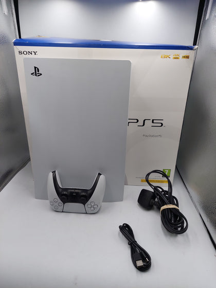 PlayStation 5 console 825GB White Boxed with Controller and power cables