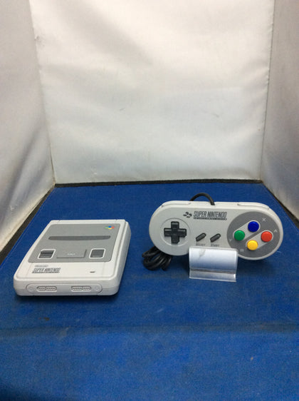 Nintendo Super Nintendo Entertainment System (Mini Snes)
