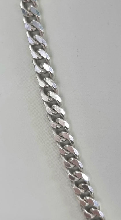 Silver Curb Chain 20