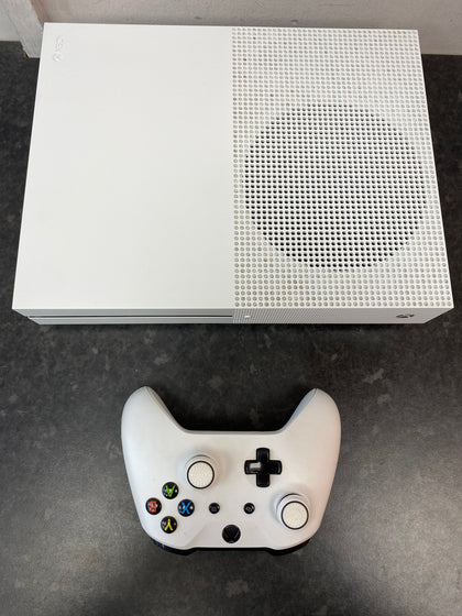 XBOX ONE S 1TB LEIGH STORE