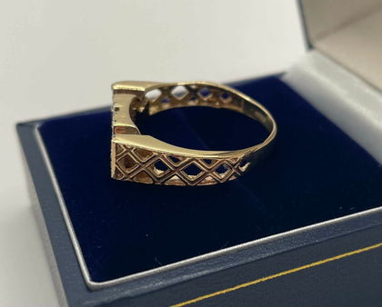 9CT GOLD MUM RING