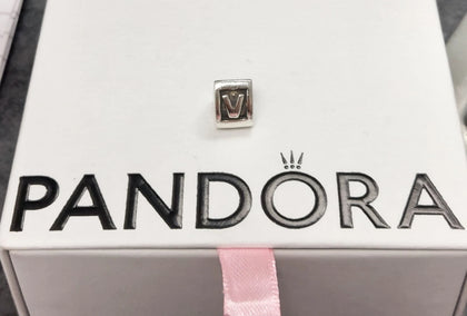 Genuine Pandora Vintage Letter 'V' Charm #790323V ALE 925 -  Retired