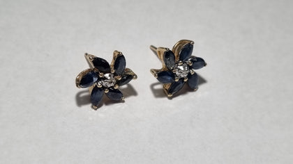 9ct gold blue flower earrings