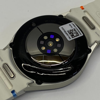 Samsung Galaxy Watch7 40mm Model SM-L305F in Cream Boxed