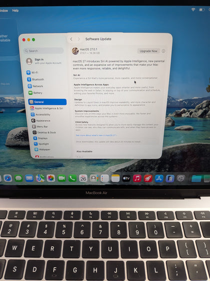 Apple MacBook Air M1 Chip A2337
