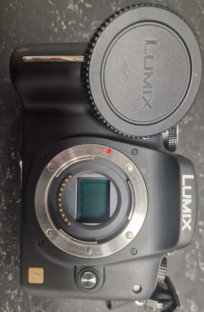 Panasonic Lumix G10  DMC-G10KEB-K Mirrorless Digital Camera
