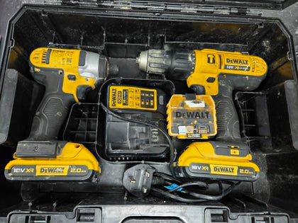 DEWALT DCZ298D2T-SFGB 18V 2 x 2.0Ah Li-Ion XR Cordless Combi Drill & Impact Driver Twin Pack