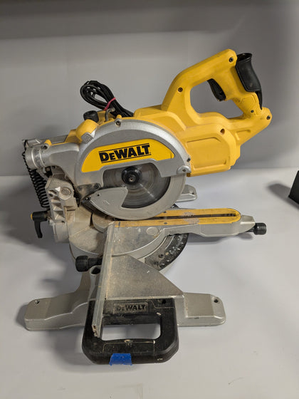 DeWalt DWS777 240V 216mm XPS Mitre Saw