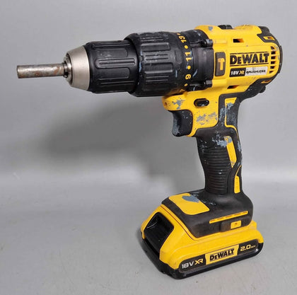 Dewalt combi drill with 2.0ah battery and charger, DCD778