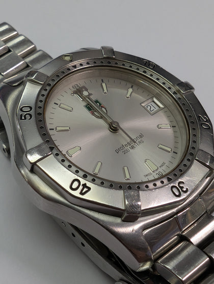 Gents Tag Heuer  watch with  silver metal strapwk11120