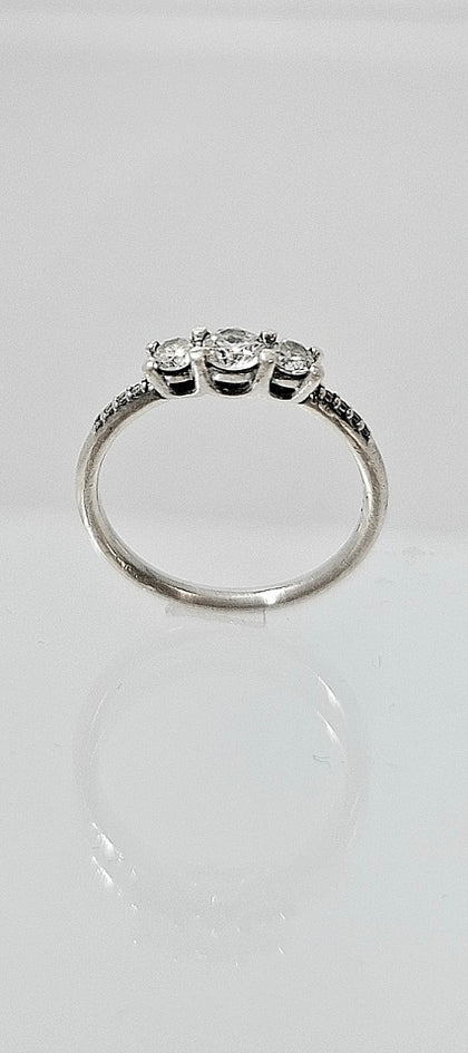 Pandora Clear Three-Stone Ring