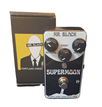 Mr. Black Supermoon
