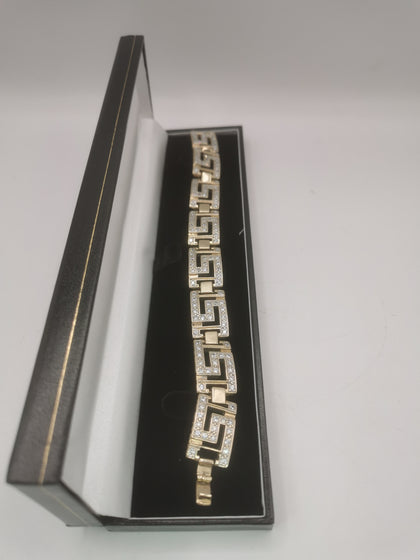 9K Gold Bracelet with Stones Hallmarked(375) and Tested 53.2G in weight 8