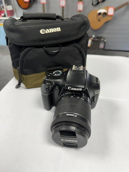 Canon EOS 1100D + 18-55mm