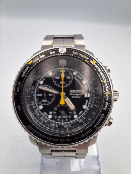 Seiko pilot flightmaster chronograph 7T62-0EBO quartz mens watch with original box