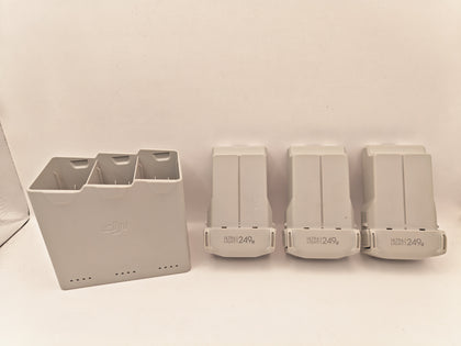 DJI Mini 3 Pro Two Way Charging Hub & 3 Batterys