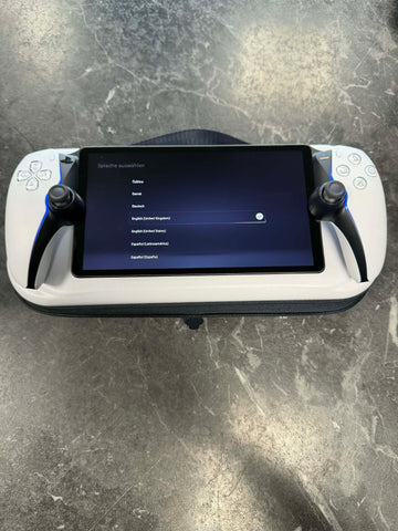 PlayStation Portal - White - With Hard Shell Case