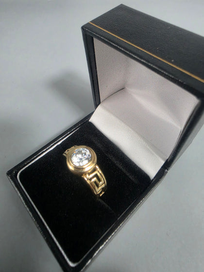 9CT Gold Ring 6.1 Size Q HM 375 With Stone