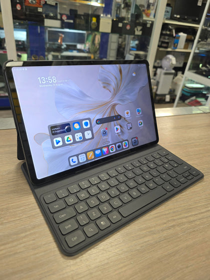 Honor Pad X9 128GB 8GB RAM With Keyboard