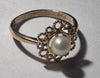 9CT Gold Pearl Ring - Size Q