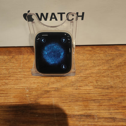 Apple Watch SE 3 40mm GPS A3324 Boxed