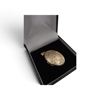 9CT Yellow Gold Oval Floral Style Locket 4.3Grams **GOOD CONDITION**