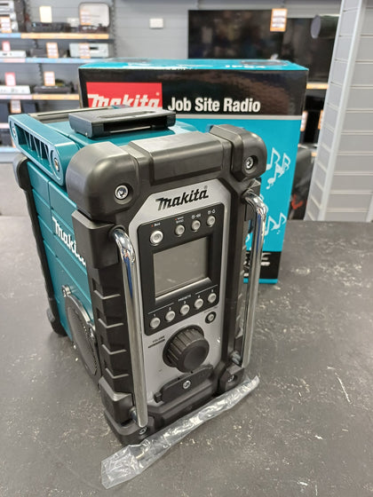 Makita DMR116 Job Site Radio
