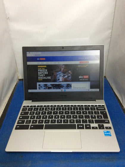 Samsung Galaxy Chromebook - 64GB Storage