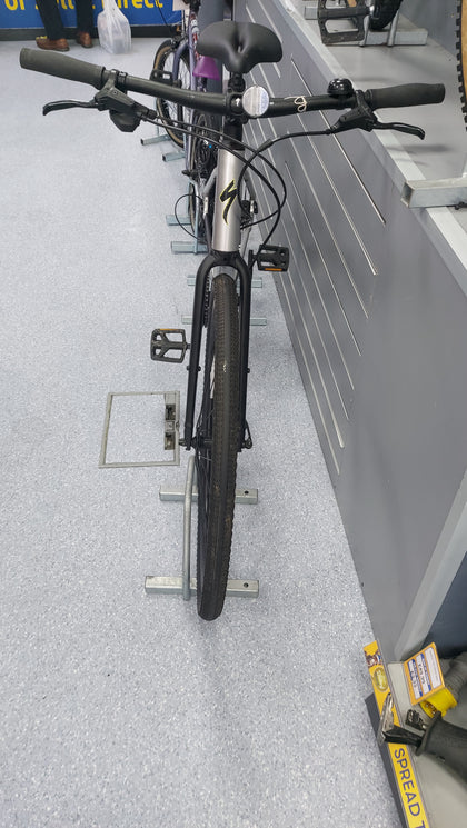 SPECIALIZED SIRRUS X 3.0 HYBRID BIKE