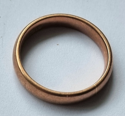 9ct Gold Ring.