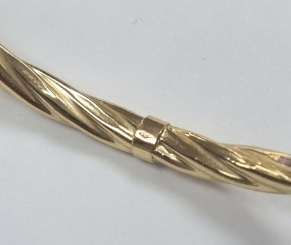 9ct Gold Bangle