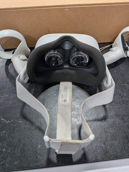 Oculus Quest 2 All-in-One VR Headset