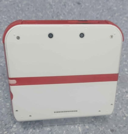 Nintendo 2DS - White/red console