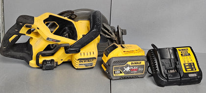 **Sale** DeWalt DCS577 54V Xr FlexVolt Circular Saw High Torque 190mm Brushless + 9.0ah XR Flex volt battery.