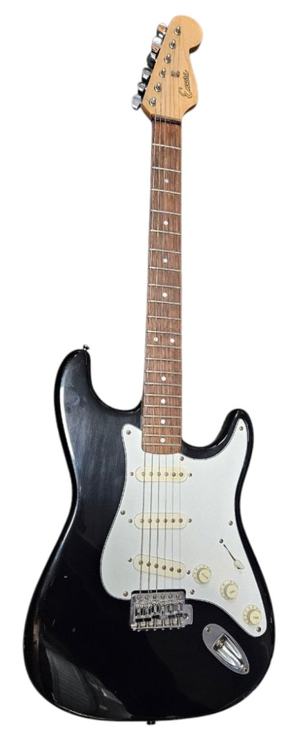 Encore Stratocaster Guitar with Stagg 10 GA Amp