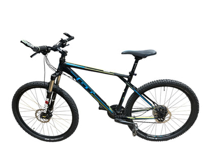 Avalanche GT Bike 28 Inch Wheels and 23 Inch Frame 