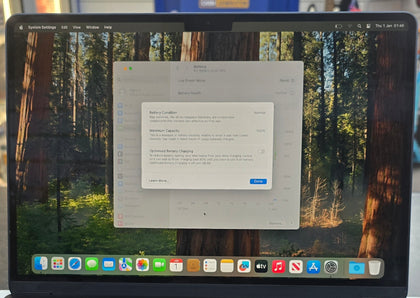 Apple MacBook Air 2022 13-Inch - M2 - 16GB - 256gb SSD - 100% Battery Health