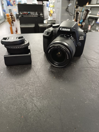Canon EOS 4000D + EF-S 18-55mm f/3.5-5.6 III Kit