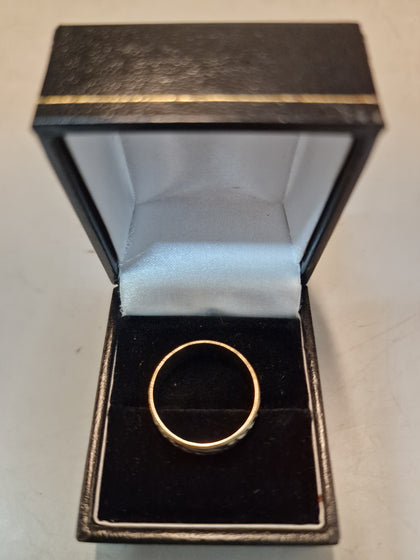Gold Ring 375 9ct 3.4G Size Q
