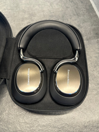 Bowers & Wilkins Px8 S2 Black Wireless Noise Cancelling Headphones