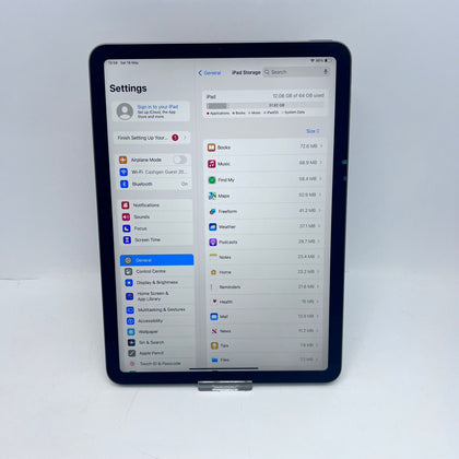 Apple iPad Air 5th Gen. 64GB, Wi-Fi, 10.9in - Space Grey