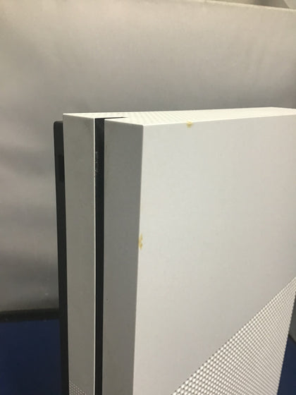 Xbox One S White, 500gb, No Controller.