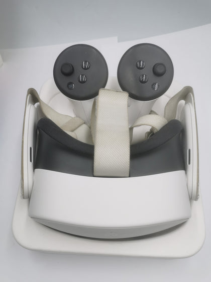 Meta Quest 3S VR Headset (With Controllers) - 128GB