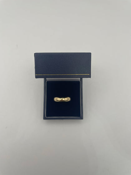9CT GOLD BAND RING - N