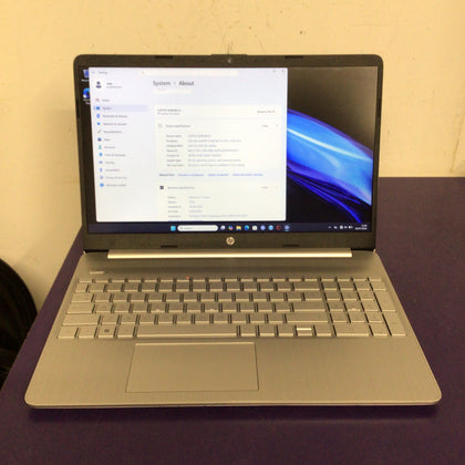HP 15.6