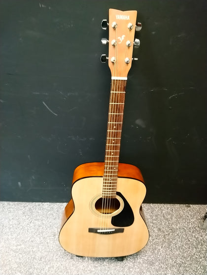 Yamaha F310 Acoustic Guitar - Natural