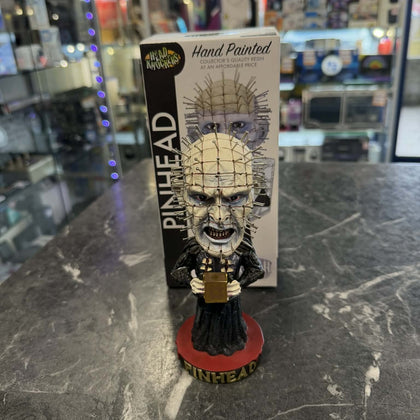NECA Pinhead Headknocker 7