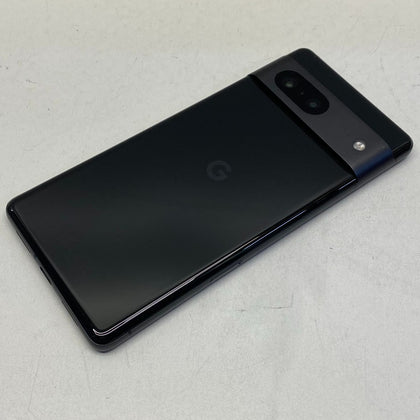 Google Pixel 7 Unlocked Model GVU6C 128GB in Obsidian Boxed