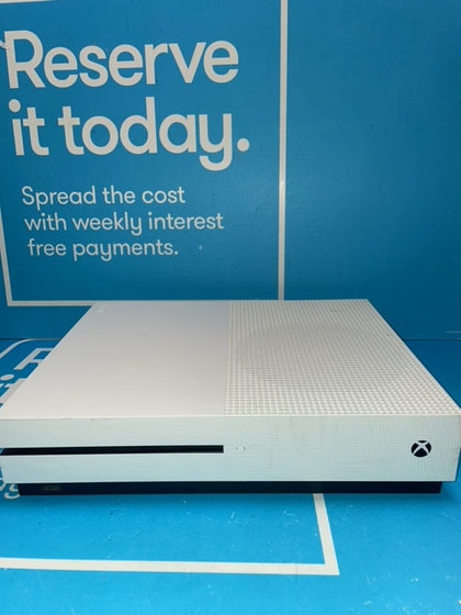 Xbox One S - 500GB - White.