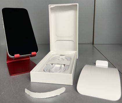 Apple iPhone 17 Pro 1TB Silver ( 100% Battery Health, 0 Cycle Count ) ** Any Network **